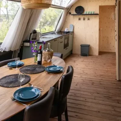 Ronostrand-Meerzicht-Lodge-1.webp